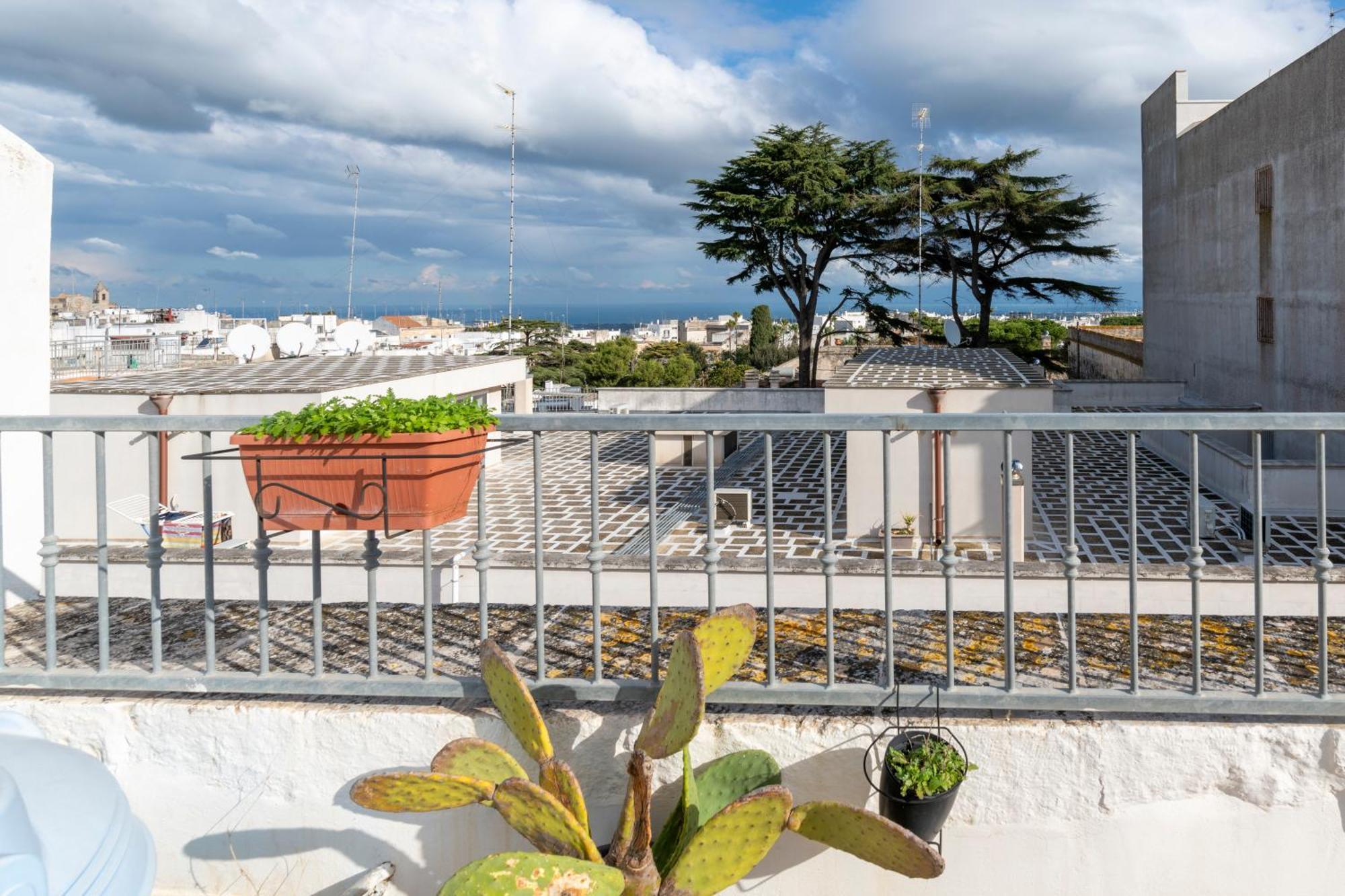 Le Bianche Suites Ostuni Exteriör bild