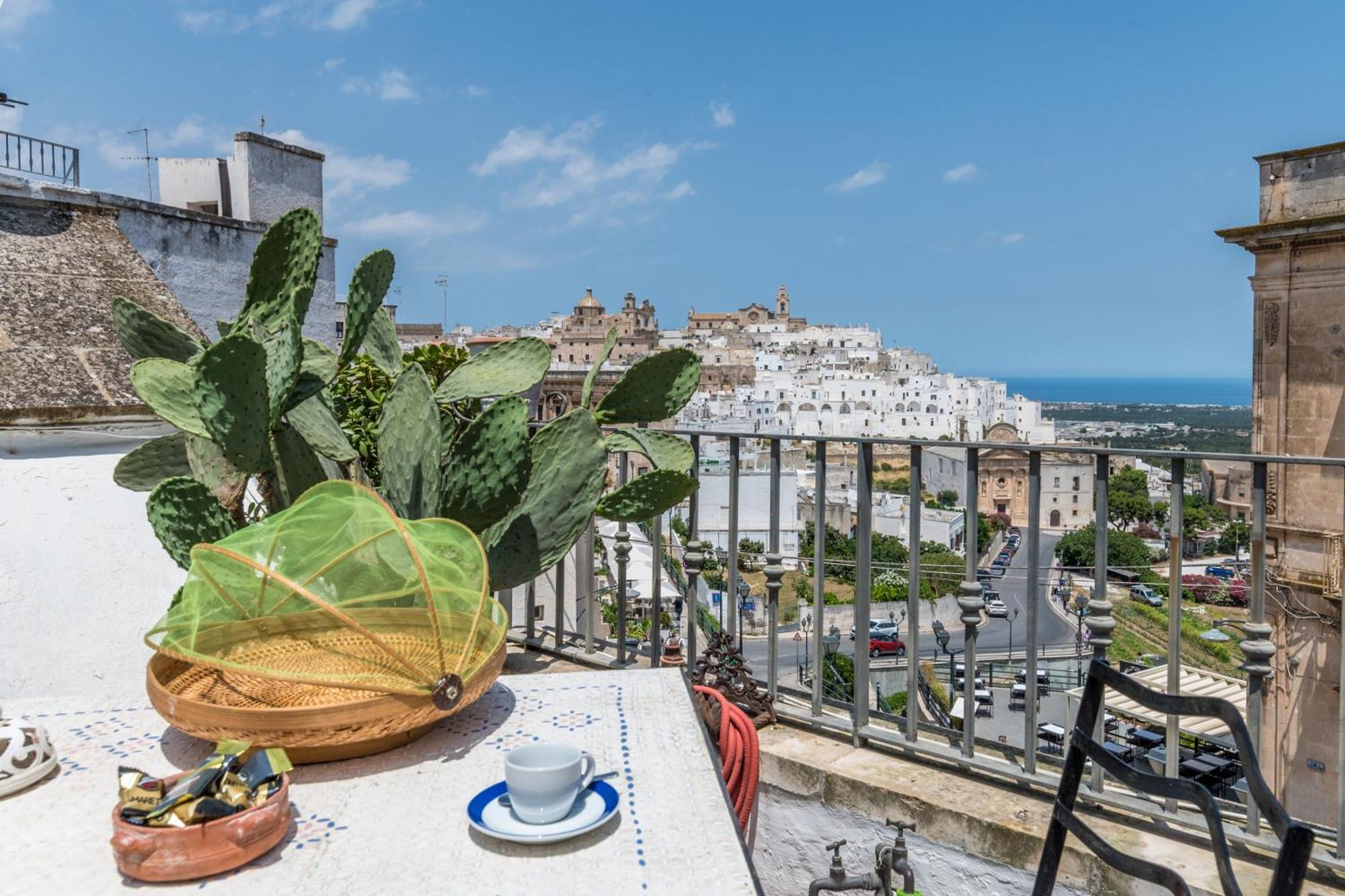Le Bianche Suites Ostuni Exteriör bild