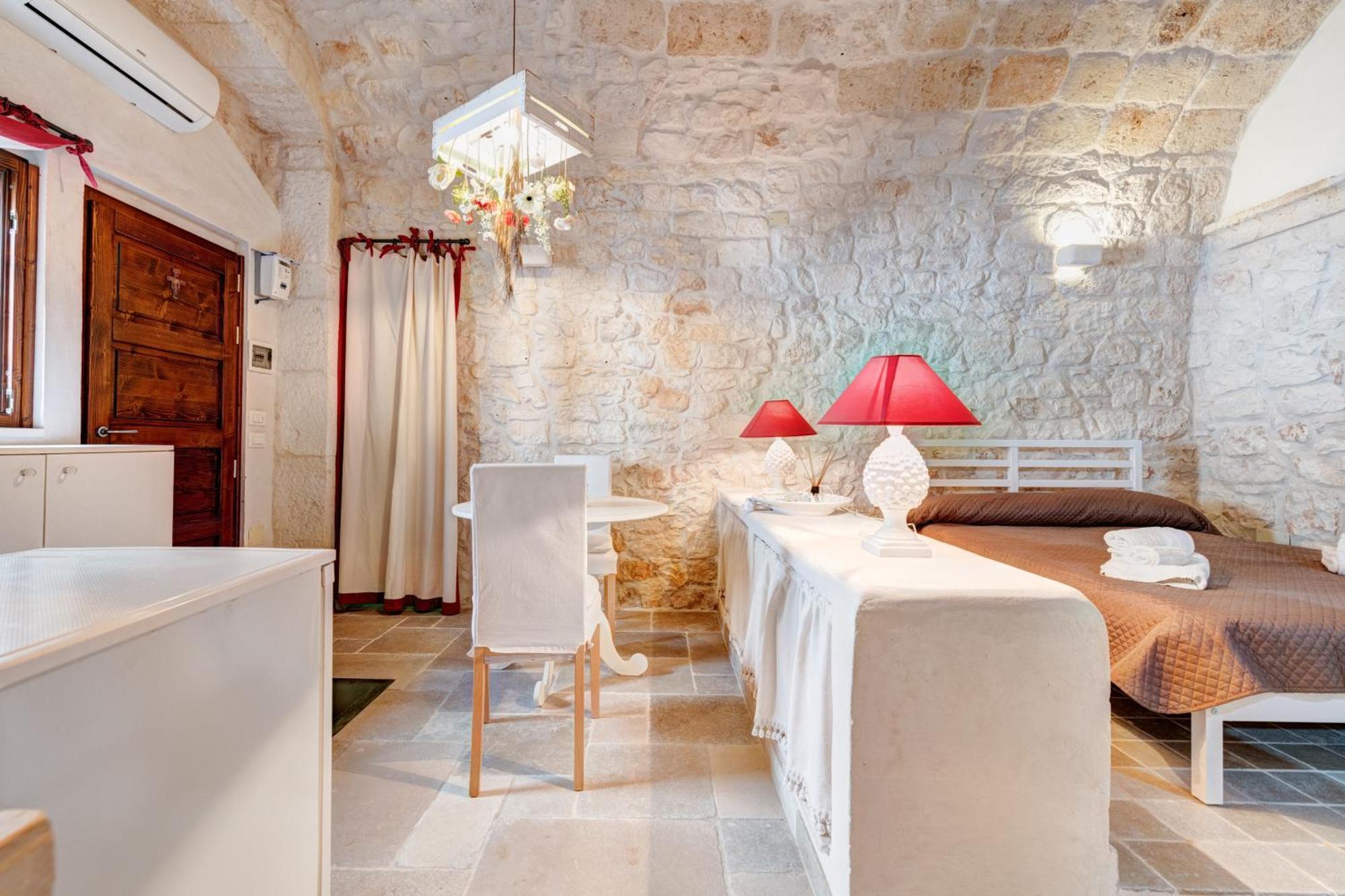 Le Bianche Suites Ostuni Exteriör bild