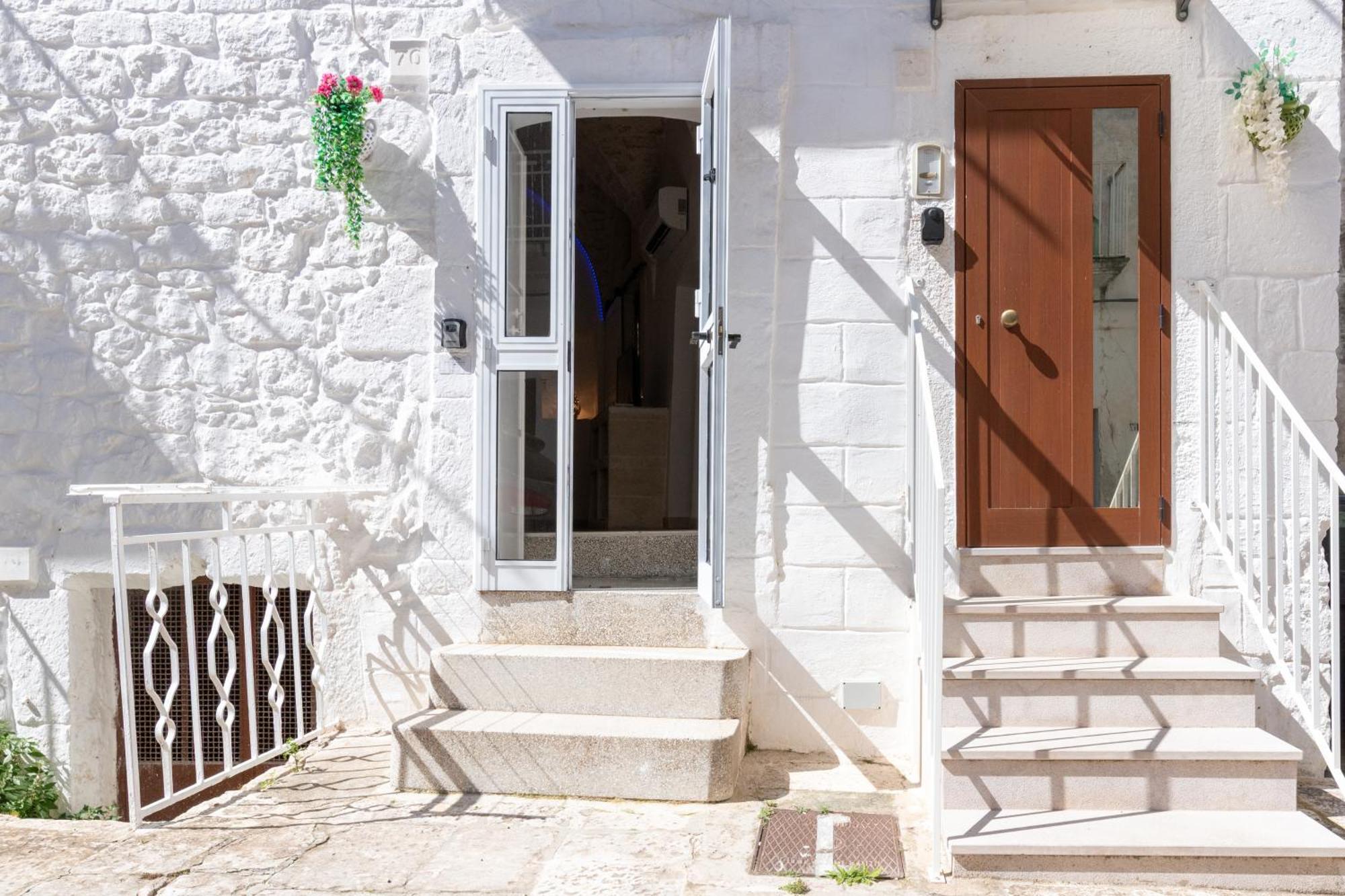 Le Bianche Suites Ostuni Exteriör bild